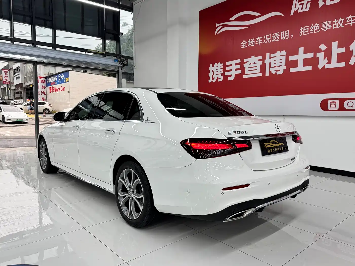 Mercedes-Benz E-Class 2022 Second Facelift E 300 L Sport Fashion фото 14