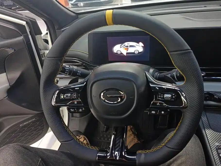 GAC Trumpchi Trumpchi Emkoo 2023 270T DCT J15 Edition фото 15
