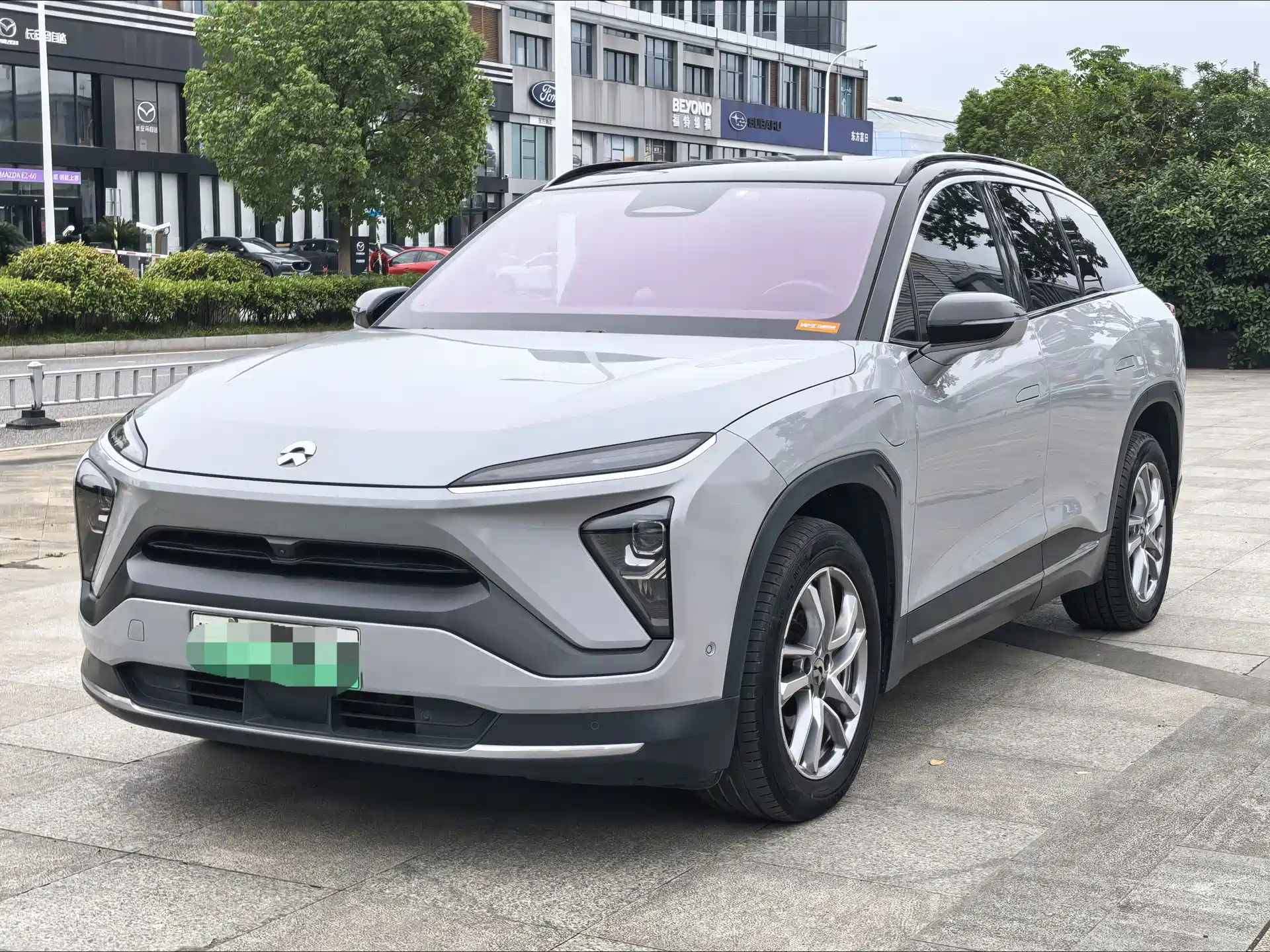Фото 1 - NIO ES6