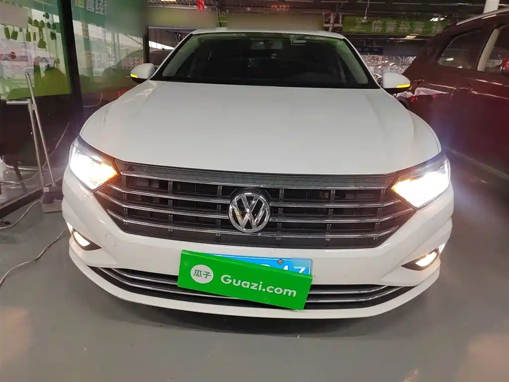 Volkswagen Sagitar 2019 280TSI DSG Comfort Edition China VI фото 3