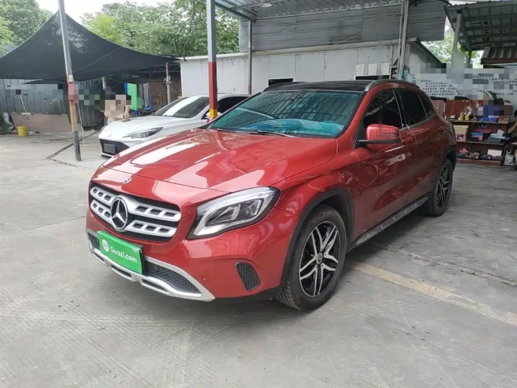 Mercedes-Benz GLA 2017 GLA 200 Fashion фото 2