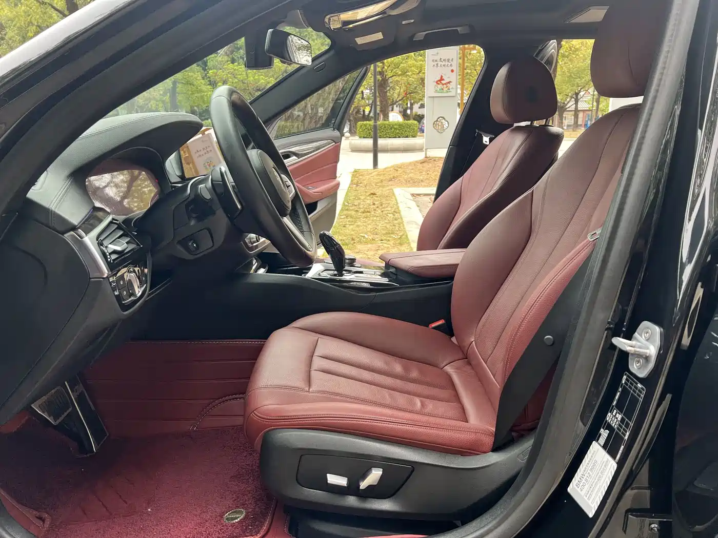 BMW 5 Series 2019 Facelift 530Li Leading M Sport Package фото 14