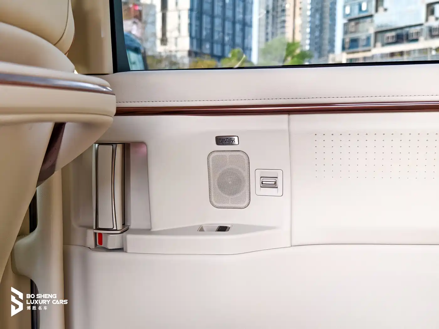 Lexus LM 2025 Model 350h Seven-Seater Elegance Edition фото 20