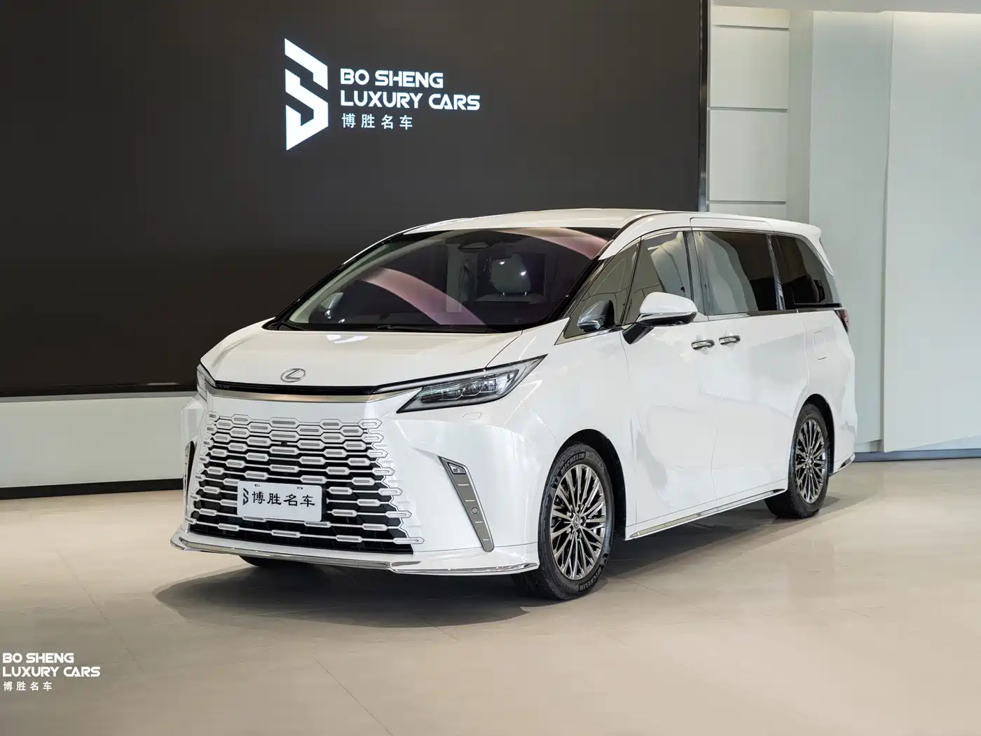 Lexus LM 2025 Model 350h Seven-Seater Elegance Edition фото 22