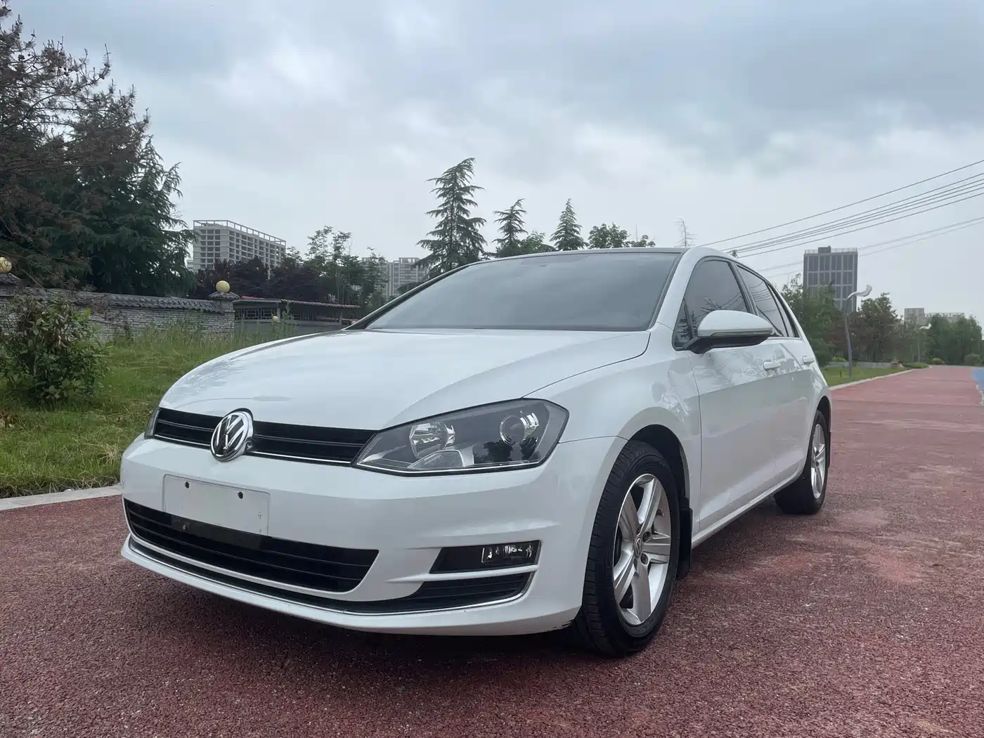 Volkswagen Golf 2016 1.6L Automatic Comfort