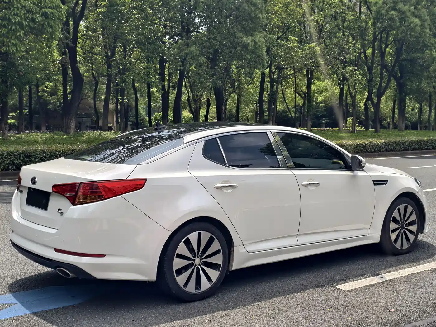 Kia K5 2012 2.0L Automatic DLX-2 фото 7