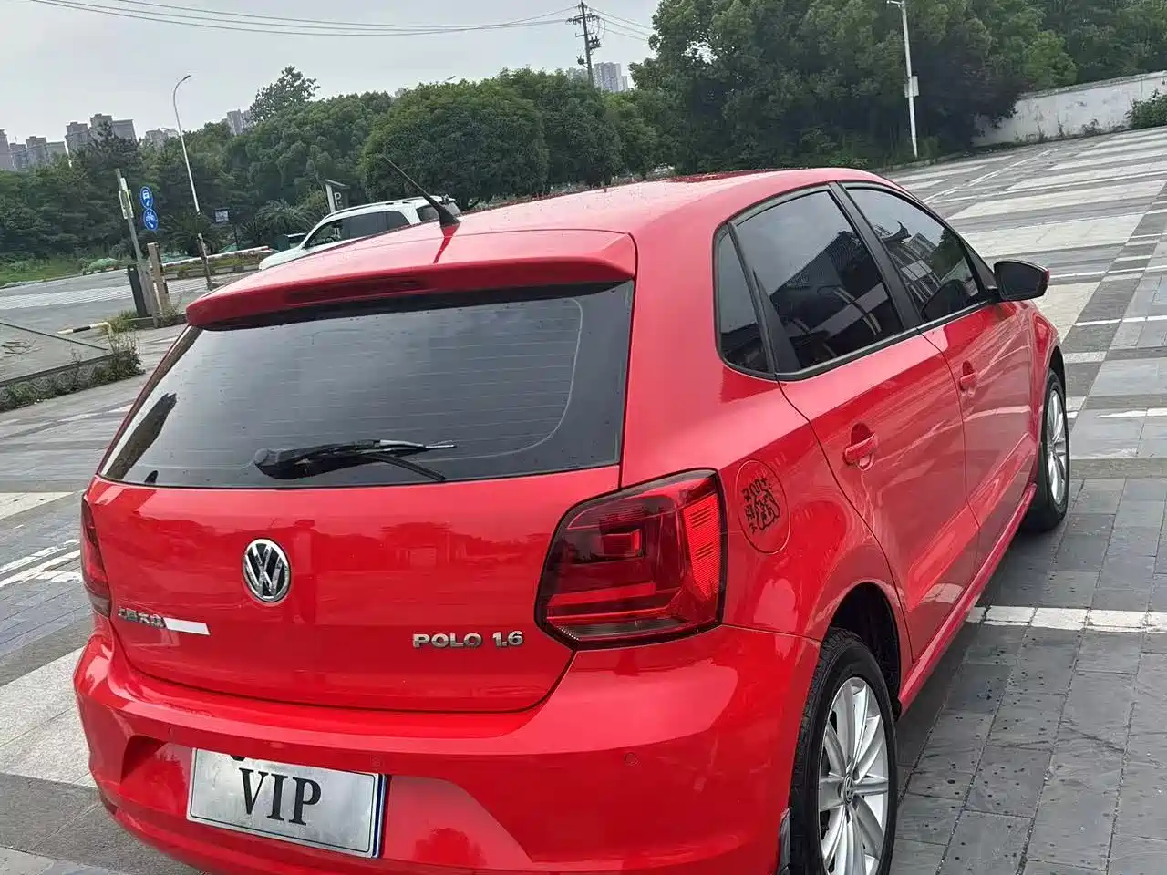 Volkswagen Polo 2014 1.6L Automatic Comfort Edition фото 10