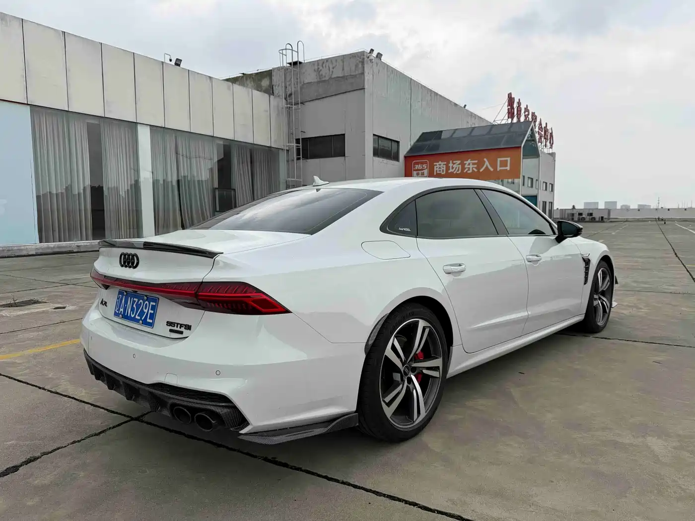 Audi A7L 2022 45 TFSI S-line Future Dream Edition фото 4