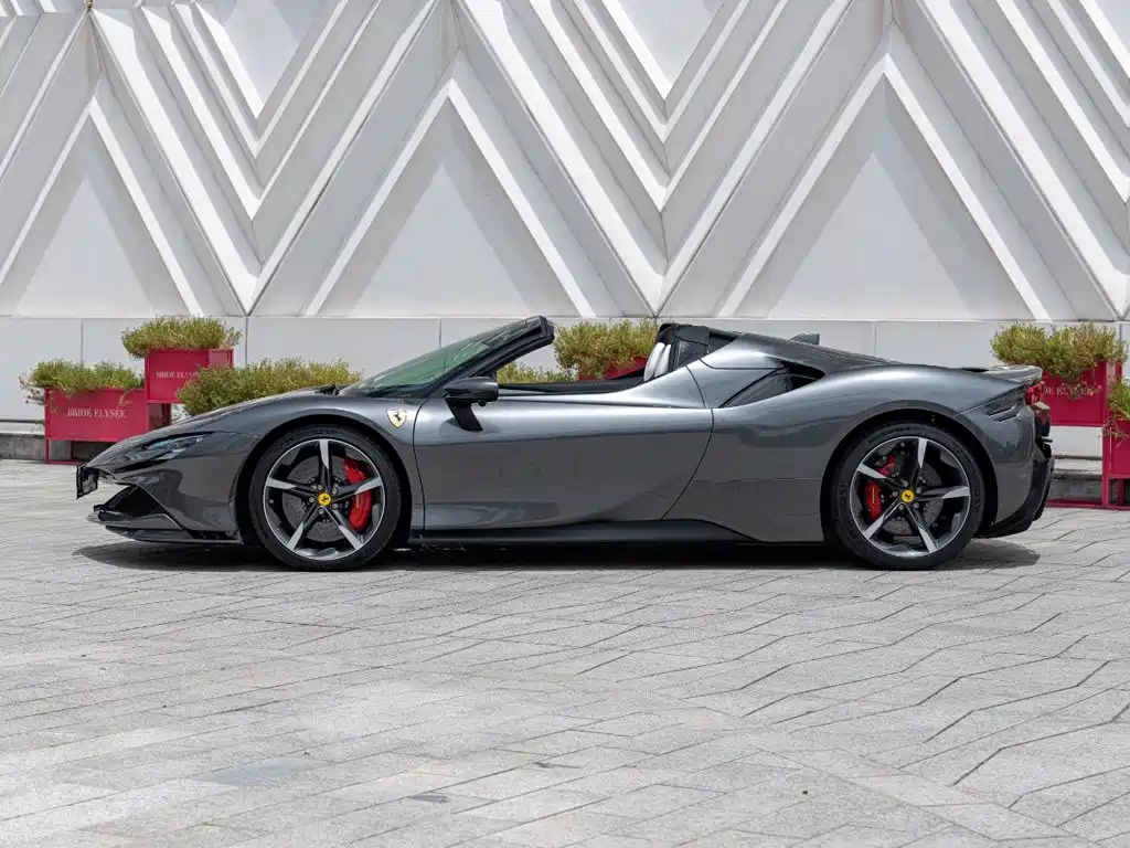 Ferrari SF90 2023 2021 3.9T V8 Spider