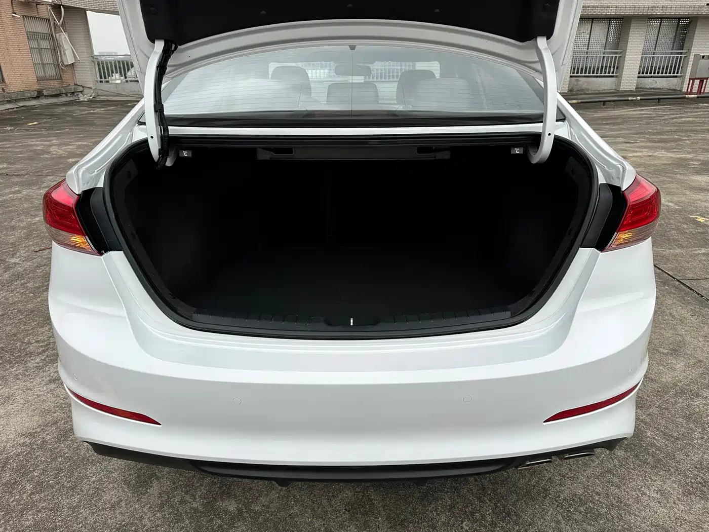 Hyundai Elantra 2019 1.4T Dual-clutch XuanDong·Vitality Type фото 16