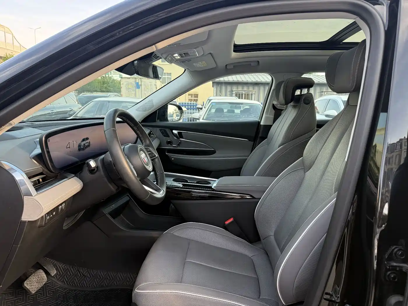 Buick E5 2023 Premium Standard Range Edition фото 6
