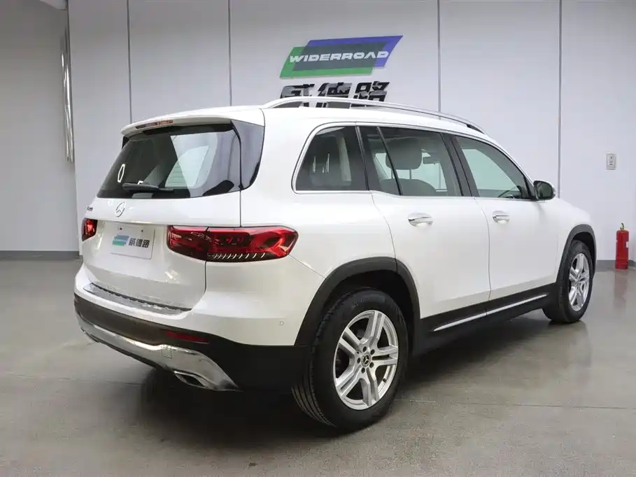 Mercedes-Benz GLB 2020 GLB 200 Dynamic фото 3