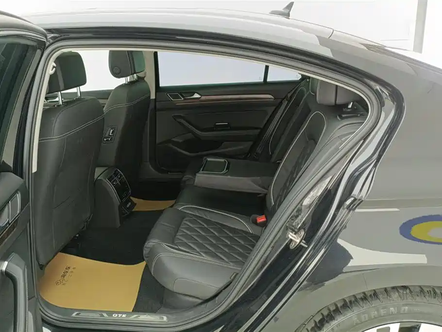 Volkswagen Magotan GTE Plug-in Hybrid 2020 GTE Premium Model фото 11