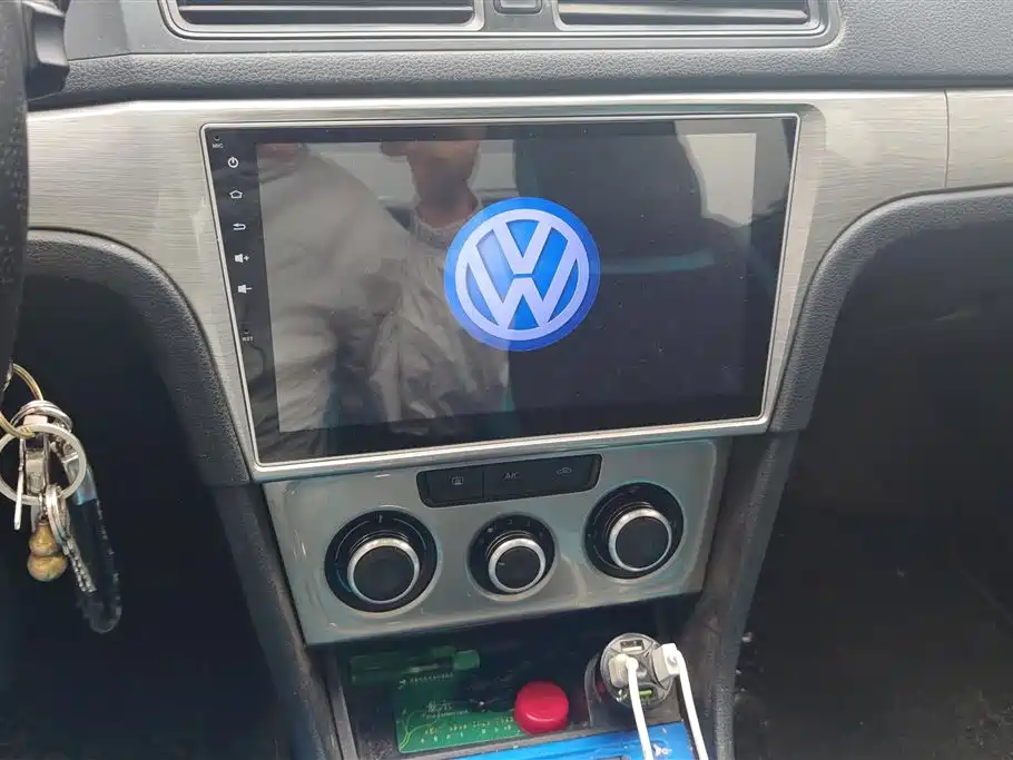 Volkswagen Lavida 2013 Facelift Classic 1.6L Manual Trend фото 13