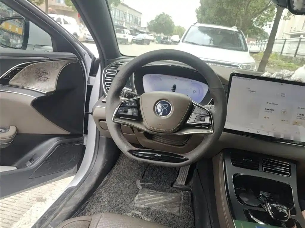 BYD Han 2022 DM-i 121KM Premium Edition фото 14