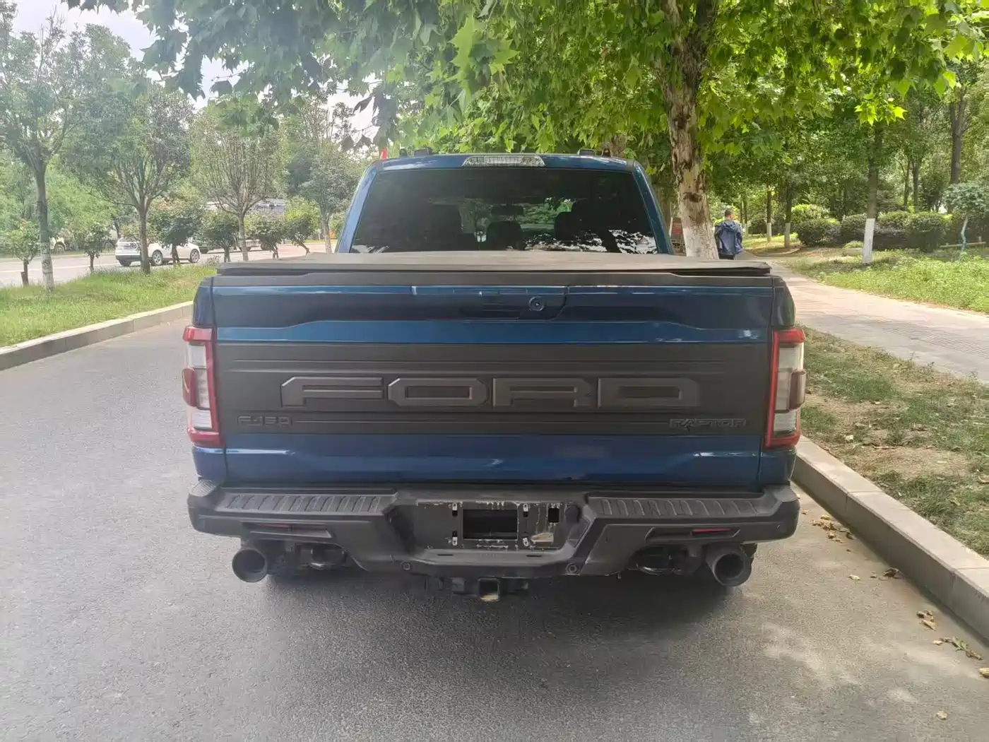 FORD F-150 RAPTOR