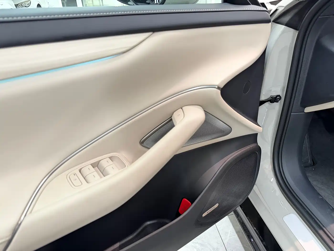 Xiaomi Auto Xiaomi SU7 2024 RWD Ultra Long Range Advanced Smart Driving Pro Edition фото 10