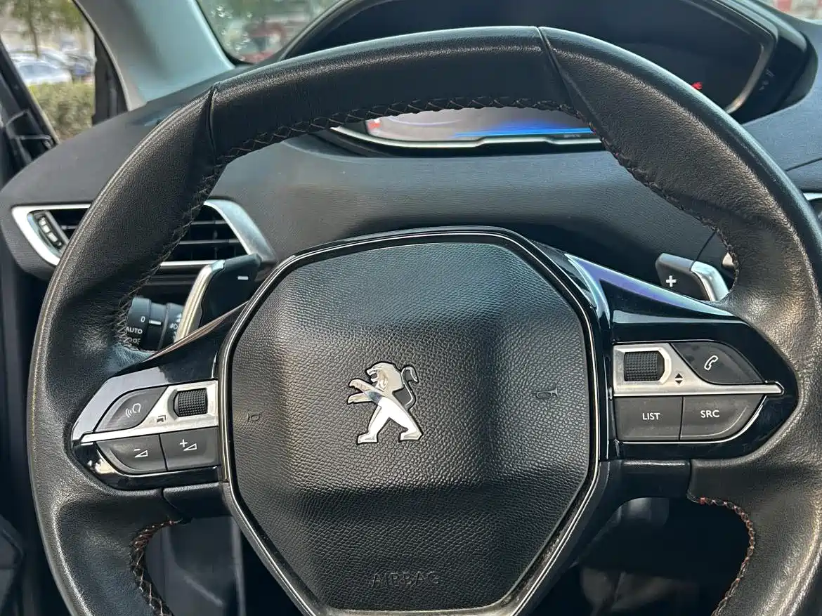 Peugeot 4008 2017 350THP Elite Edition фото 9