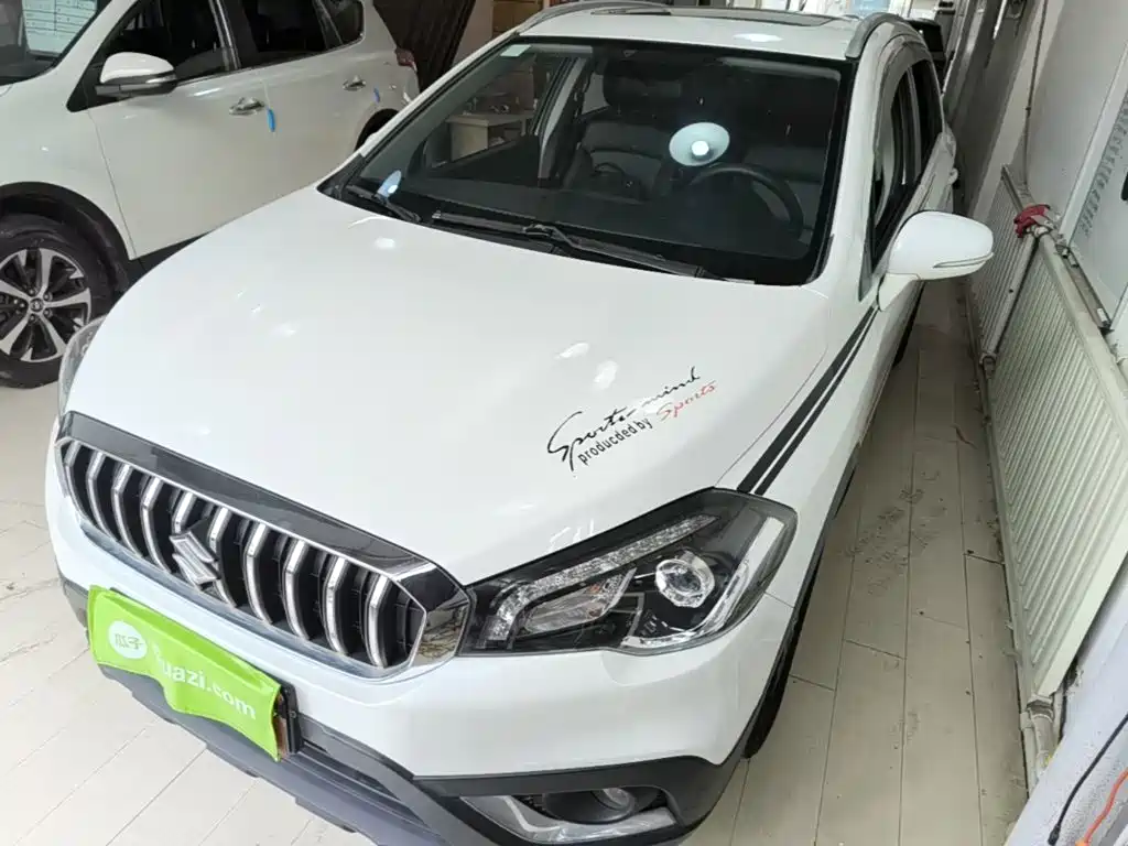Suzuki Xiaotu 2017 2017 1.6L CVT 2WD Urban Progressive Edition