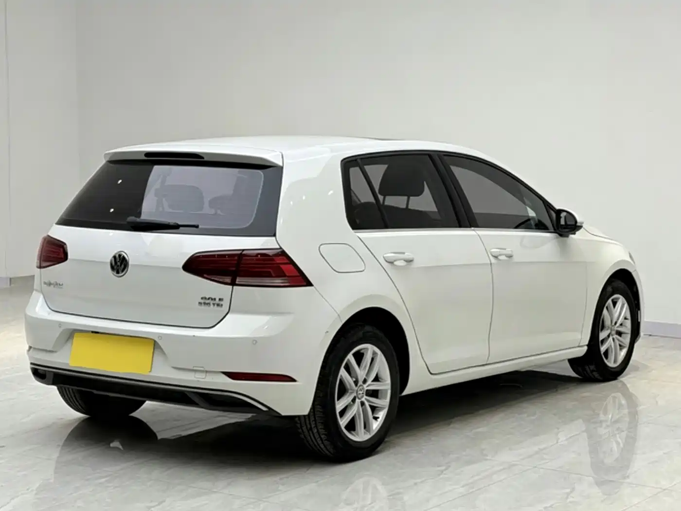 Volkswagen Golf 2018 230TSI Automatic Comfort фото 8