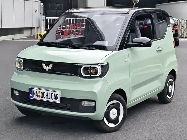 Wuling Hongguang MINI EV Macaron, 120km, литий-железо-фосфатный аккумулятор