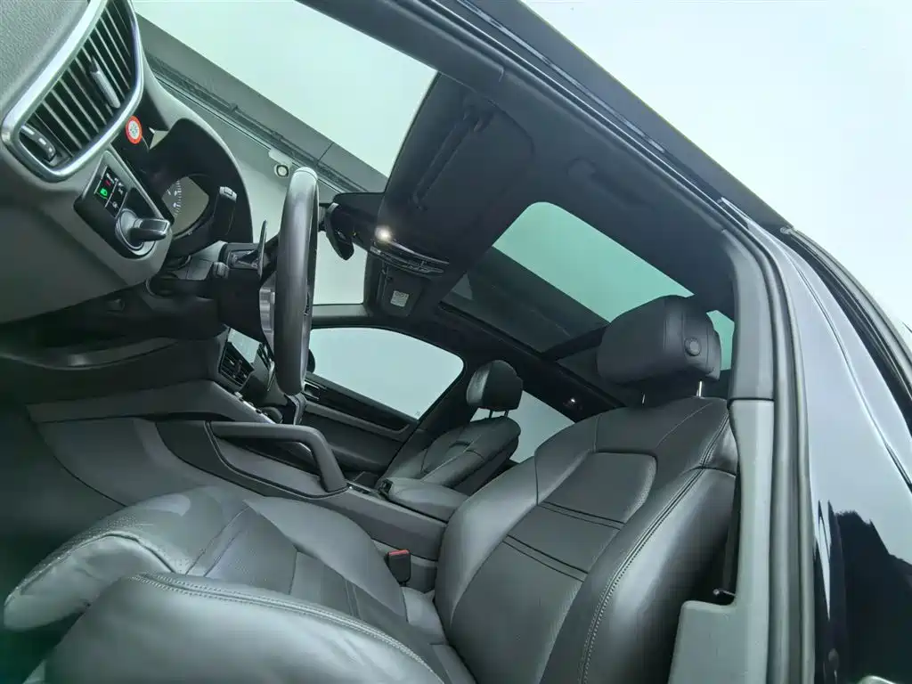 Porsche Cayenne 2019 Cayenne 3.0T фото 23