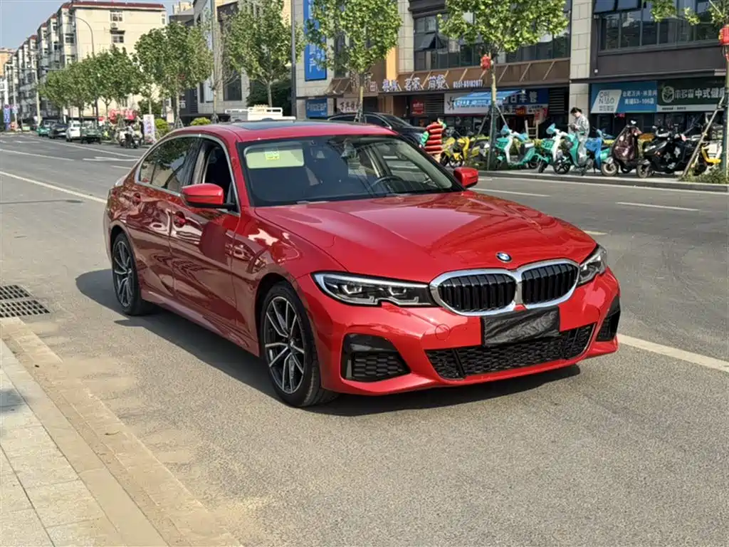 BMW 3-SERIES