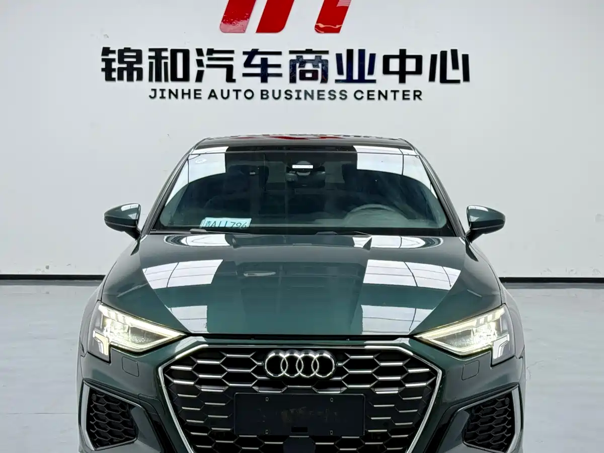 Audi A3 2023 A3L Limousine 35 TFSI Fashion Sport фото 2