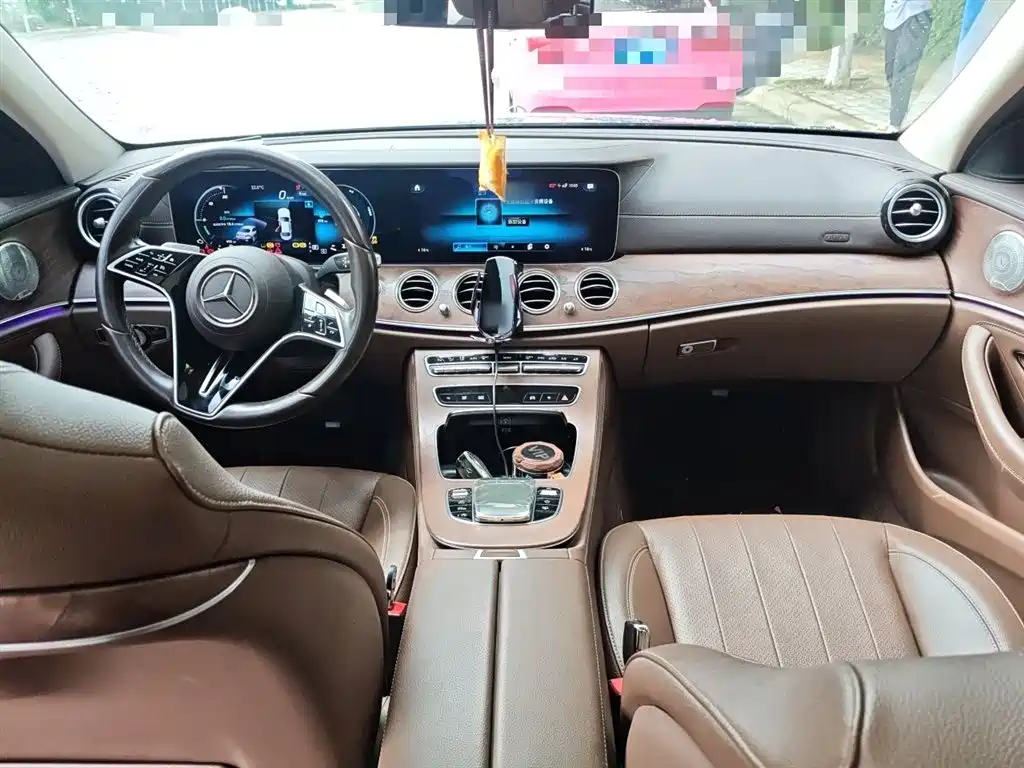 Mercedes-Benz E-Class 2023 E 300 L Luxury фото 13