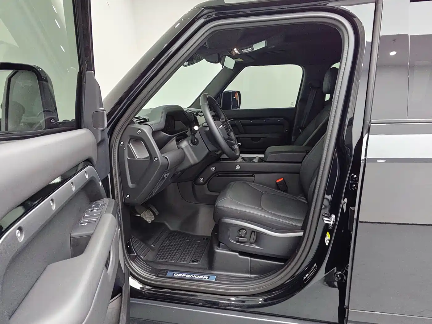 Land Rover Defender 2025 2025 110 3.0T P400 -Dynamic HSE