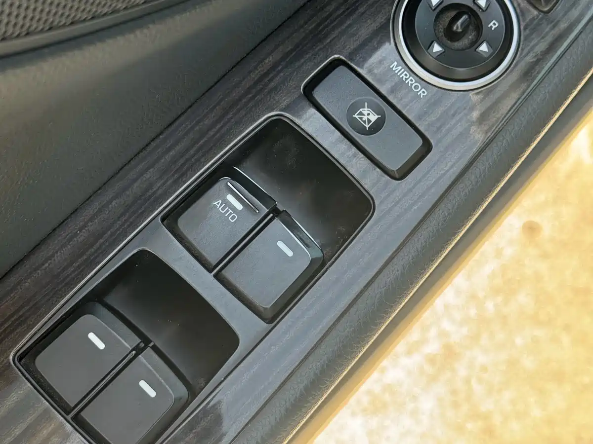 HYUNDAI NAME PICTURE