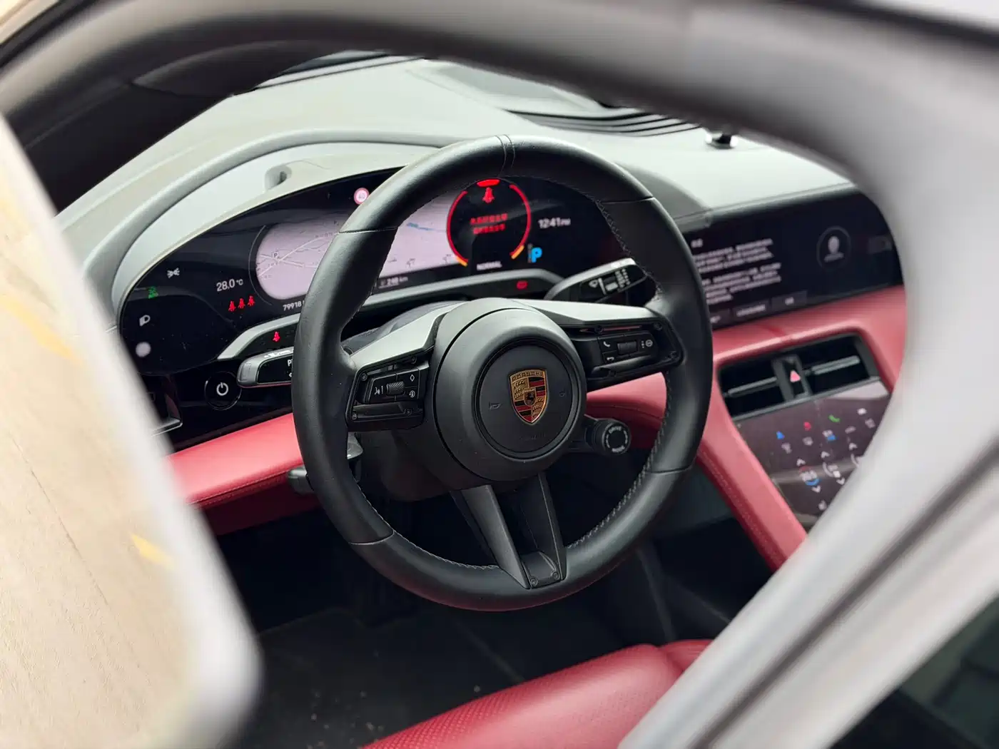 Porsche Taycan 2022 Taycan фото 9