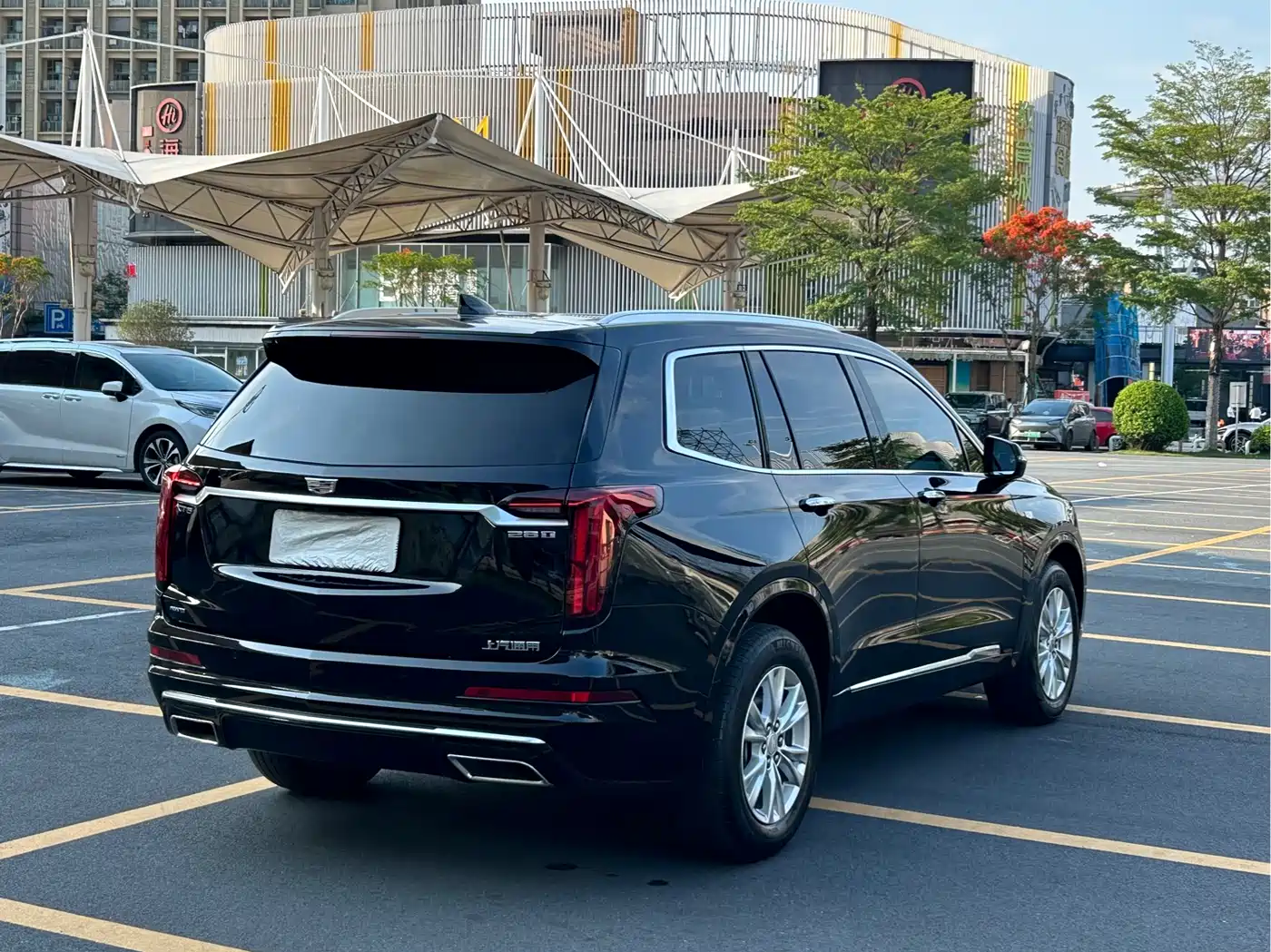 Cadillac XT6 2020 28T 7-Seater AWD Trend Edition фото 7