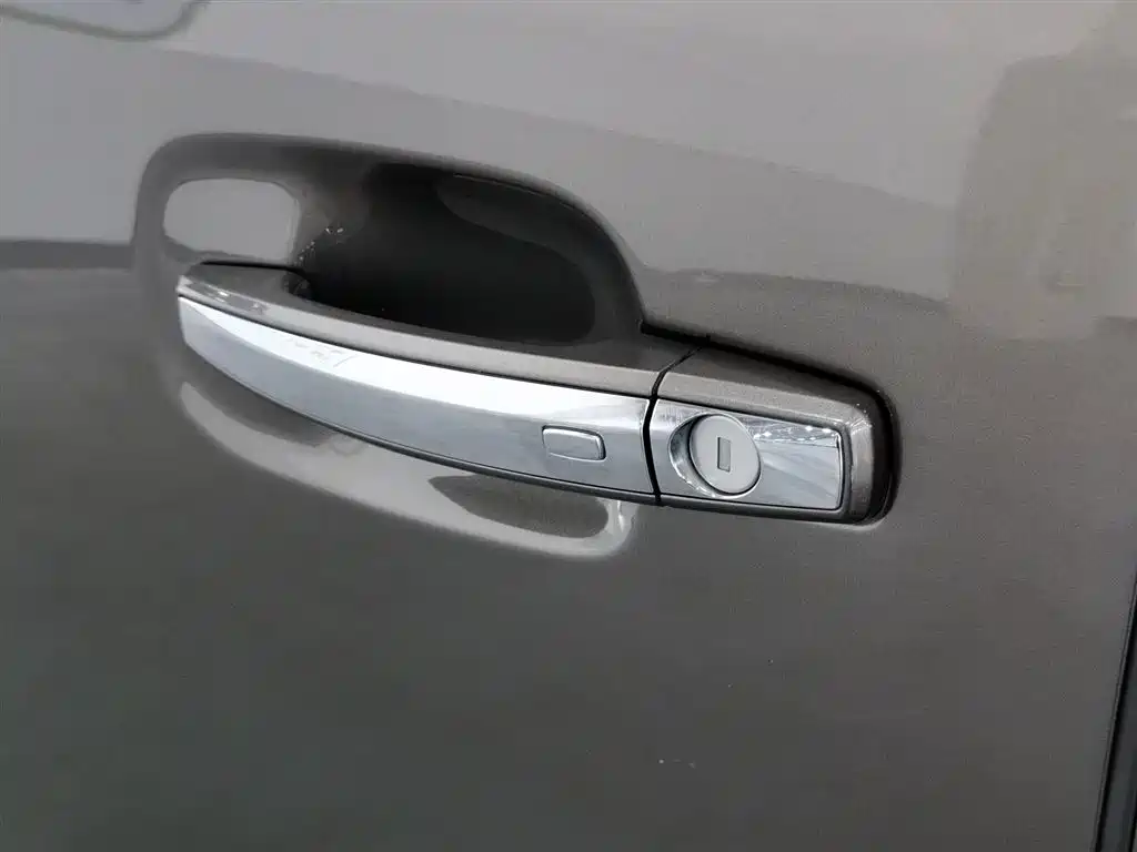 Buick GL8 2023 Facelift Land Business Class Luxury фото 18