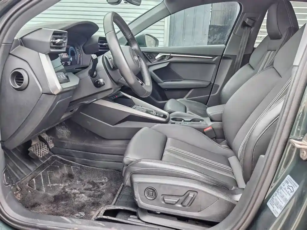 Audi A3 2022 A3L Limousine 35 TFSI Style Sport фото 8