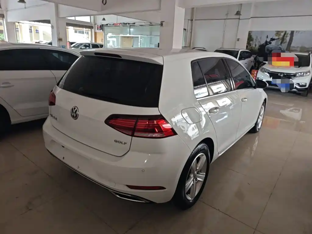 Volkswagen Golf 2018 230TSI Automatic Comfort фото 7