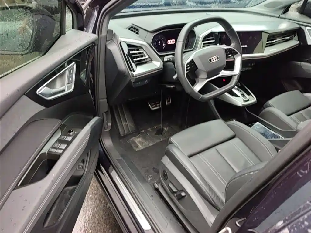 Audi Q4 e-tron 2023 40 e-tron Pioneer Edition фото 14