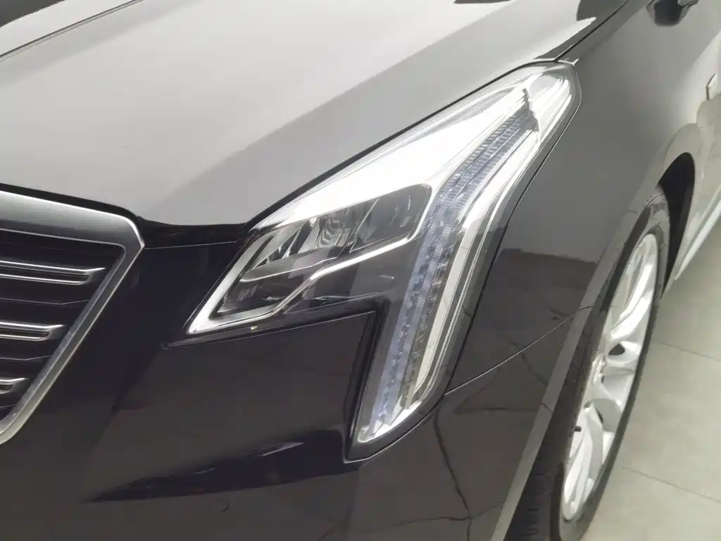 Photo 7 - Cadillac XTS