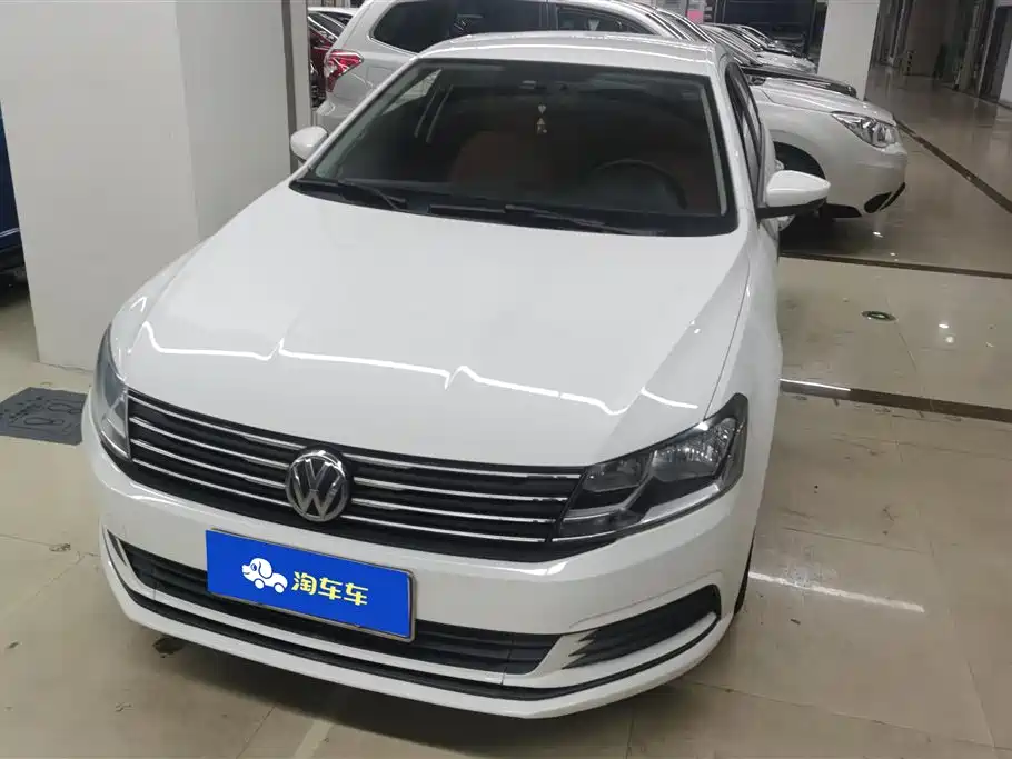 Volkswagen Lavida Tour 2017 1.6L Automatic Trend Edition