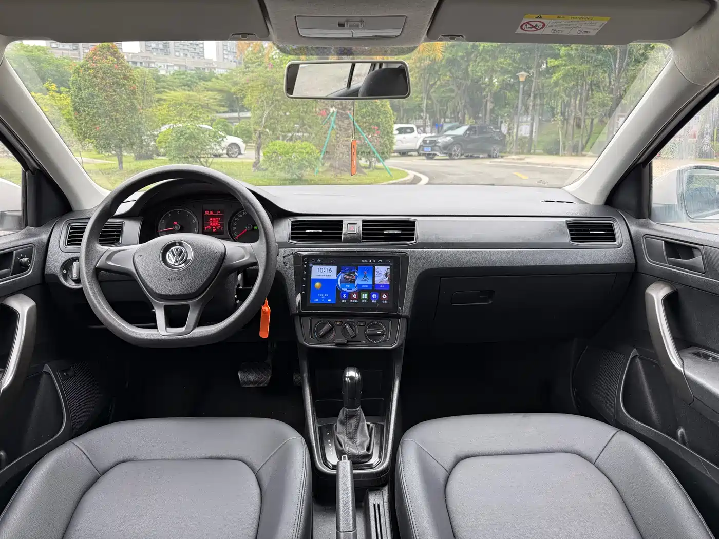 Volkswagen Santana 2016 1.6L Automatic Trend Edition фото 8
