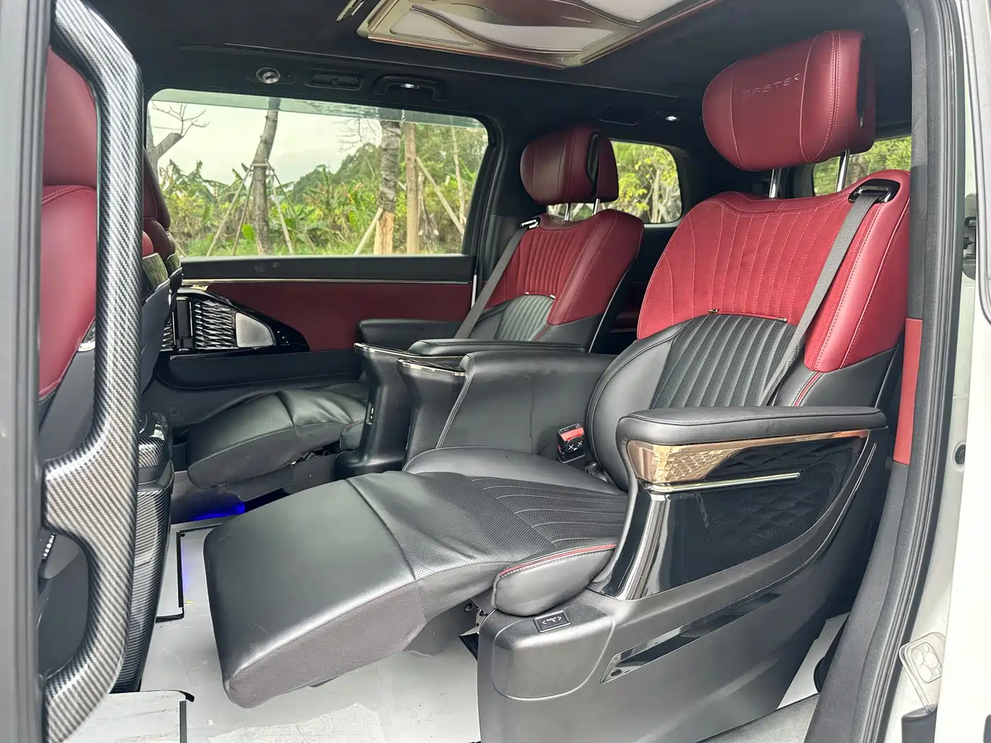 GAC Trumpchi Trumpchi M8 2023 Model Master Series 400T Ultimate Edition фото 6