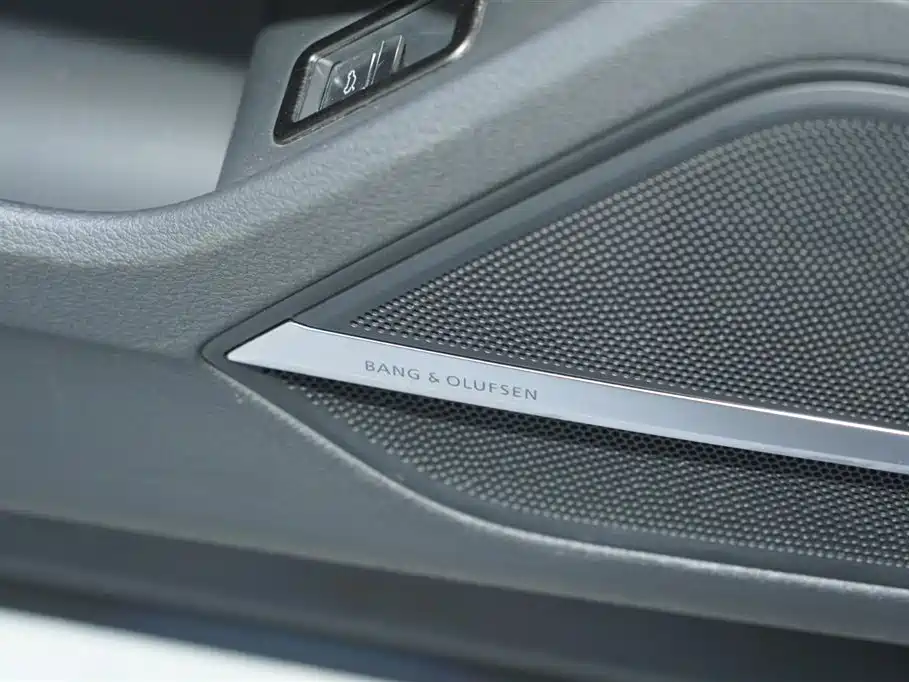 Audi A8 2019 Facelift Plus A8L 50 TFSI quattro Luxury фото 12
