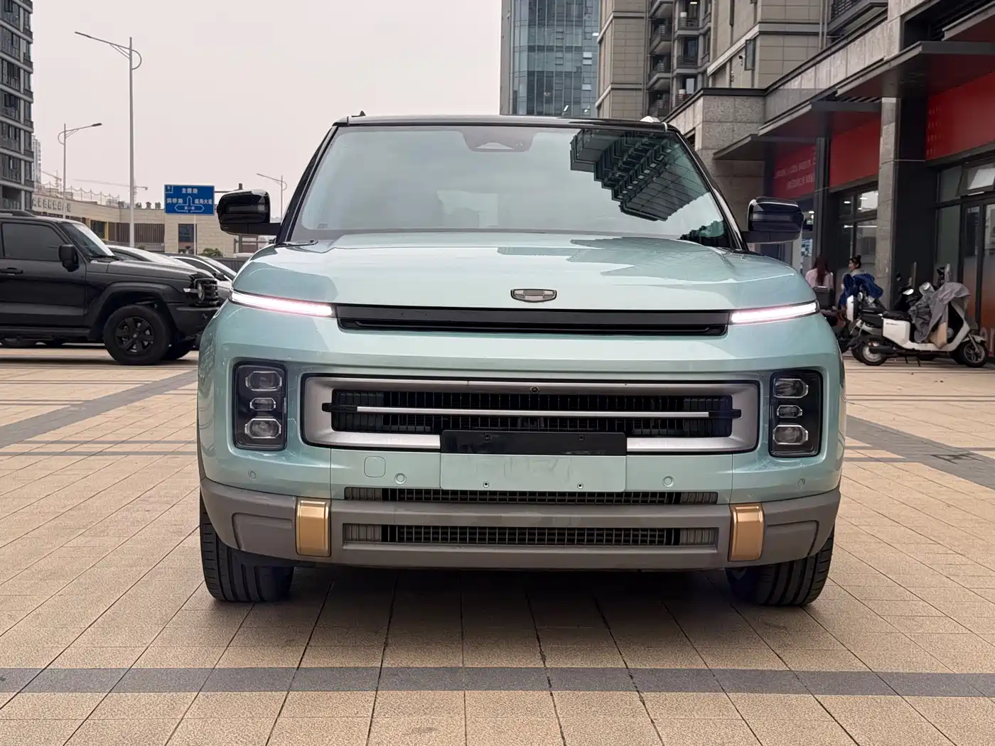 GEELY AUTOMOBILE GEELY ICON