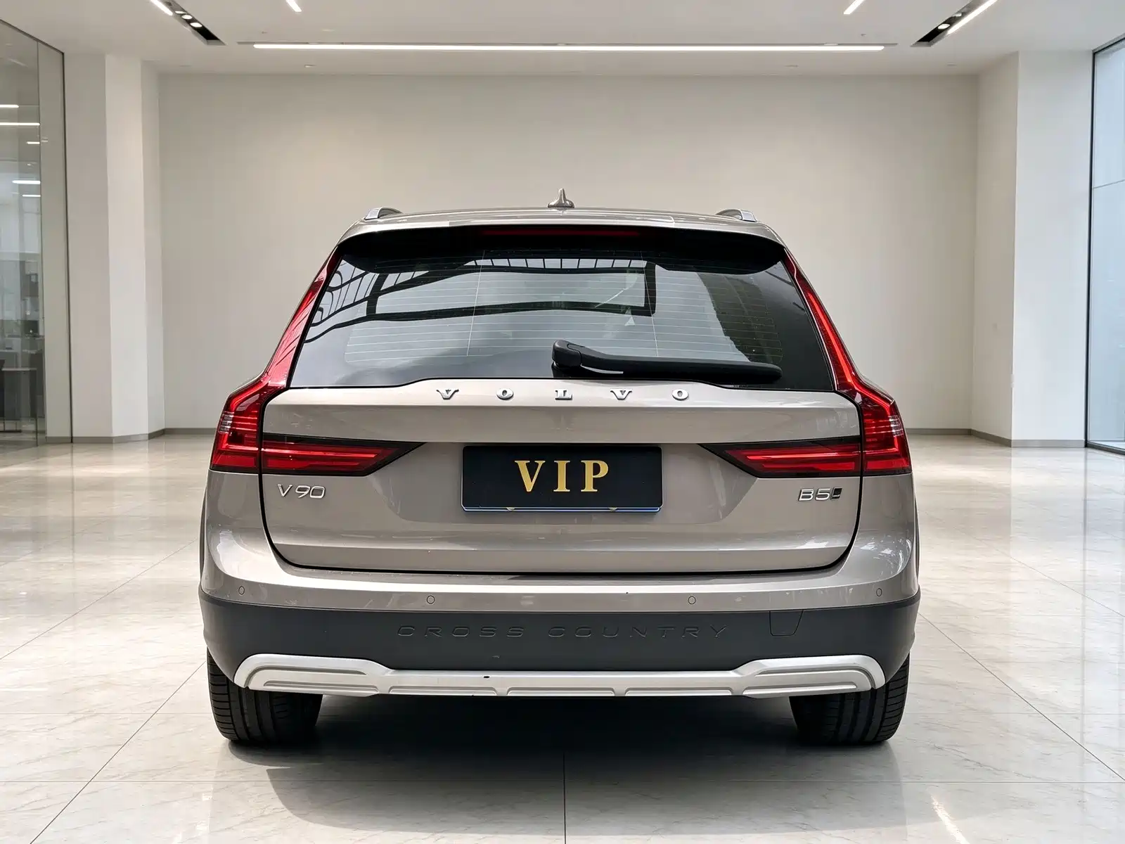 Photo 5 - Volvo V90