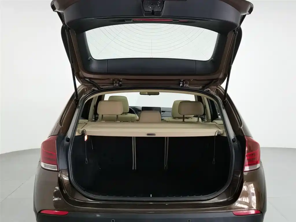 BMW X1 (Import) 2012 sDrive18i Luxury фото 16