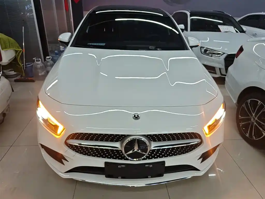 Mercedes-Benz A-Class 2022 Facelift III A 200 L Sport Sedan Fashion фото 3