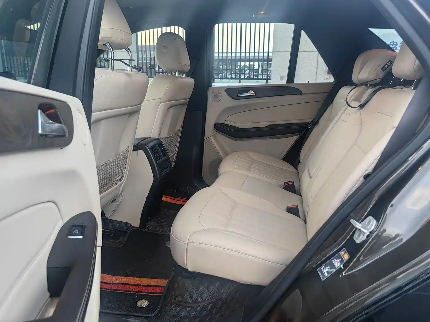 Mercedes-Benz GLE 2018 GLE 320 4MATIC Dynamic Ultimate Edition фото 9