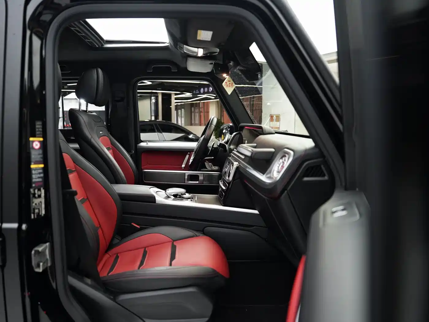 Mercedes-Benz G-Class AMG 2019 Facelift AMG G 63 фото 18