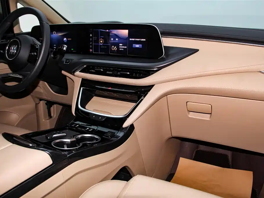 Buick GL8 2025 Land Business Class First Edition фото 30