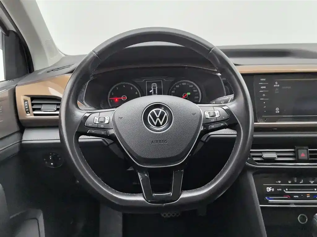 Volkswagen Tharu 2021 Model 280TSI 2WD Comfort Edition фото 11